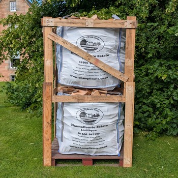 Double Giant Builder's Bags 1 x Air-Dried Hardwood Logs & 1 x Air-Dried Larch Logs